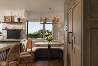 Set along a quiet lane in the foothills of Carpinteria, Casa de - photo 7
