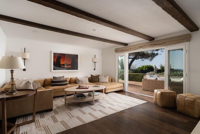 Set along a quiet lane in the foothills of Carpinteria, Casa de - photo 9