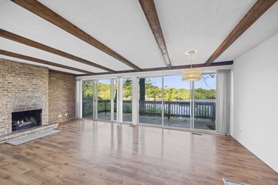 Great view of lake from spacious balcony and wall of windows - photo 8