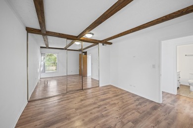 Great view of lake from spacious balcony and wall of windows - photo 10