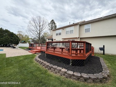 BACK ON THE MARKET- This 4-bedroom, 2.5 bath Center hall - photo 23