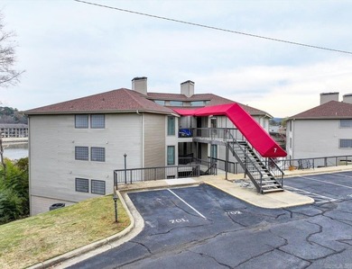 Nightly rentals allowed with covered boat slip and lift - photo 3