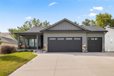 Saylorville Lake Home For Sale in Polk City Iowa