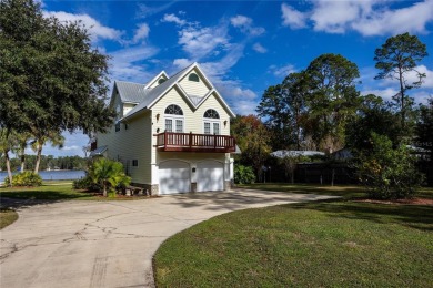 Lake Home For Sale in Hawthorne, Florida