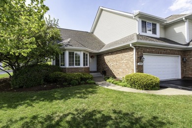 (private lake, pond, creek) Townhome/Townhouse Active Under Contract in Grayslake Illinois