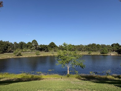 Welcome to this beautifully maintained 4-bedroom, 3-bath, 3-car - photo 3