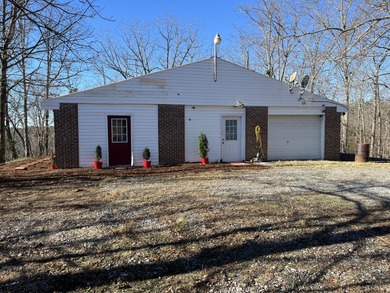 (private lake, pond, coastal) Home For Sale in Chatsworth Georgia