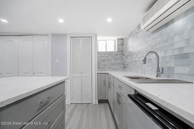 Welcome to 74 Targee Street! This fully renovated 2-family home - photo 25