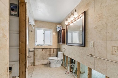 Opportunity meets value on Paradise Island! Located on a quiet - photo 31