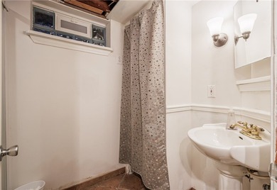 SO MUCH CHARM in this Beautiful 3 Bedroom 2 Full Bathroom home! - photo 32