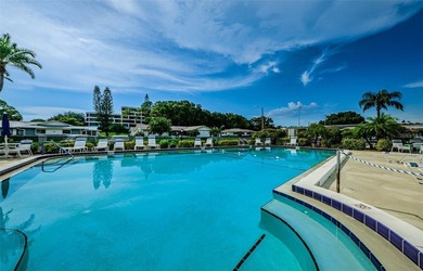 Price reduced!  Live the Florida Lifestyle in this Beautiful - photo 34