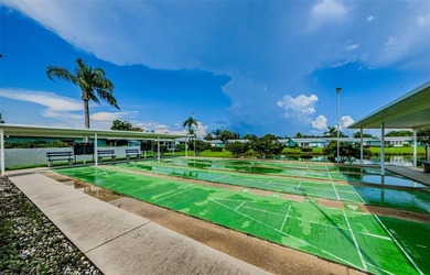 Price reduced!  Live the Florida Lifestyle in this Beautiful - photo 38