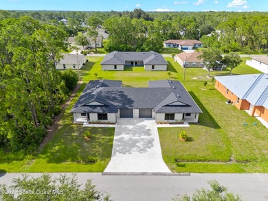 Brand-new contemporary duplex with no HOA, offering the perfect - photo 38