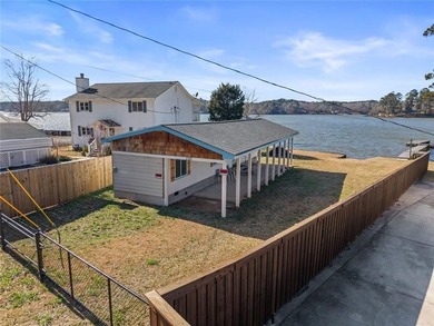 Jackson Lake Home For Sale in Monticello Georgia