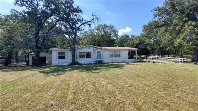 (private lake, pond, creek) Home Active Under Contract in Kemp Texas