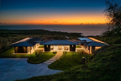 Ultra modern, newly constructed luxury home on an extremely - photo 1