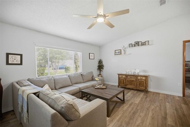 Welcome home to your new split bedroom design 3 bedroom, 2 bath - photo 5