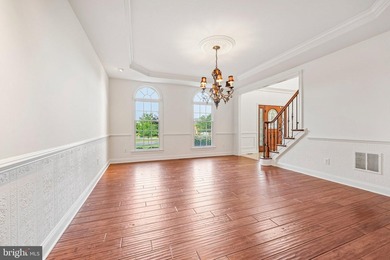 Freshly painted custom estate with a 3-car garage, offering an - photo 6