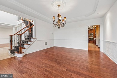 Freshly painted custom estate with a 3-car garage, offering an - photo 7