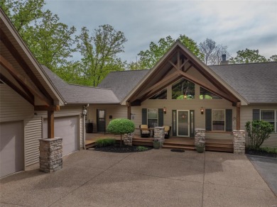 Lake Home For Sale in Innsbrook, Missouri