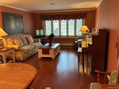 Welcome to this beautiful Winfield model, the second largest - photo 24