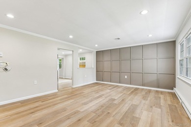 Beautifully Renovated Ranch in the Desirable Leisure Knoll - photo 5