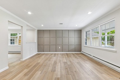 Beautifully Renovated Ranch in the Desirable Leisure Knoll - photo 6