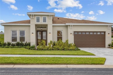 Lake Home For Sale in Auburndale, Florida