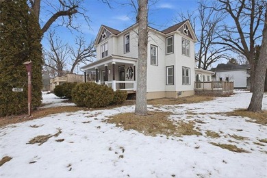 Rice Lake - Barron County Home For Sale in Rice Lake Wisconsin