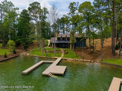 This new construction lake home offers five bedrooms and - photo 2