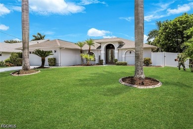 Welcome to this beautifully maintained 4-bedroom, 3-bathroom - photo 7
