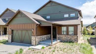Welcome home to your fully furnished mountain escape located on - photo 2