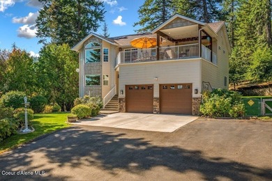 Hauser Lake Home For Sale in Hauser Idaho