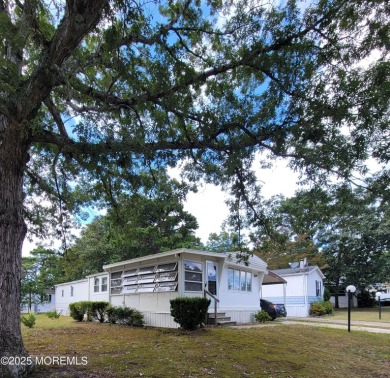 (private lake, pond, coastal) Home For Sale in Barnegat New Jersey