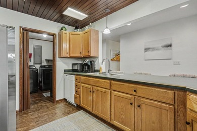 Discover the ultimate lakefront lifestyle on the Lake of Four - photo 13
