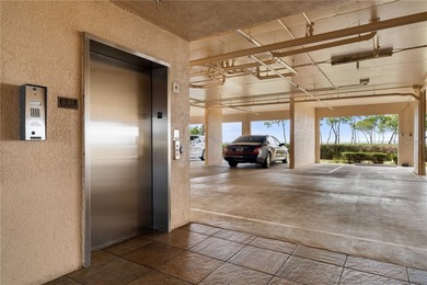 SPECTACULAR HARBOR VIEWS & RESORT-STYLE LIVING IN VIVANTE! From