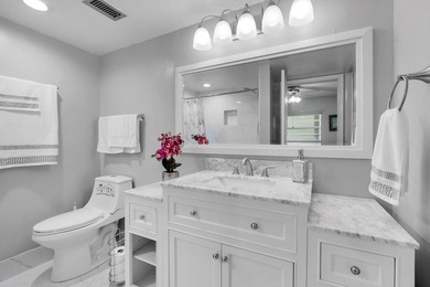Beautifully renovated 2BR/2BA condo in Boca Raton's 55+ Barwood - photo 22