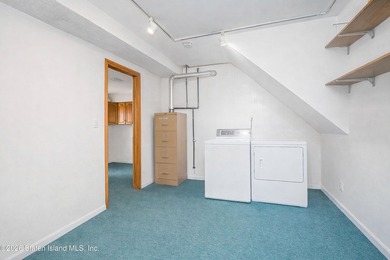 Located on a beautiful tree-lined block in the heart of - photo 23