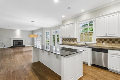 Welcome to this Stately Traditional Home in the highly - photo 27