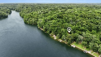Discover the ultimate lakefront lifestyle on the Lake of Four - photo 39