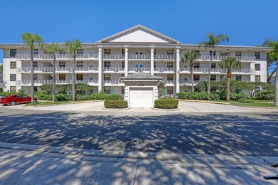 Beautifully upgraded condo offering modern finishes and - photo 2