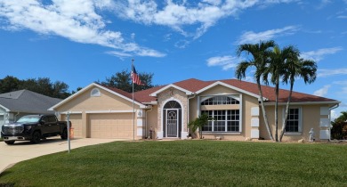 (private lake, pond, creek) Home For Sale in Port Saint Lucie Florida