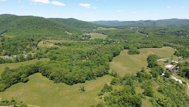 A once-in-a-generation opportunity to own an extraordinary - photo 7