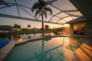 Beautifully designed waterfront home in the highly desirable - photo 2