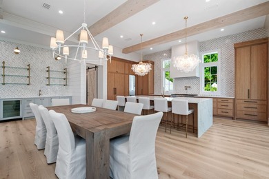 Fantastic opportunity to own this newly completed, custom beach - photo 12
