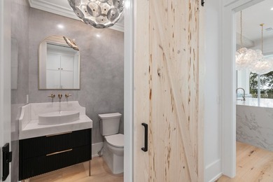 Fantastic opportunity to own this newly completed, custom beach - photo 17