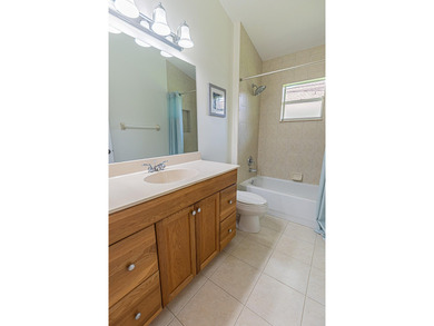Move-in ready 2023 roof, 4/2/2 home, great location! Designed - photo 17