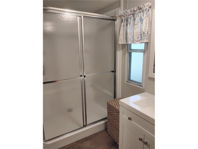 Rare offering! Affordable fully furnished lakefront retreat with - photo 26