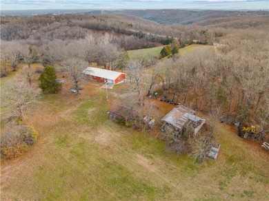 99 +/- acres with stunning views of Table Rock Lake! This - photo 29