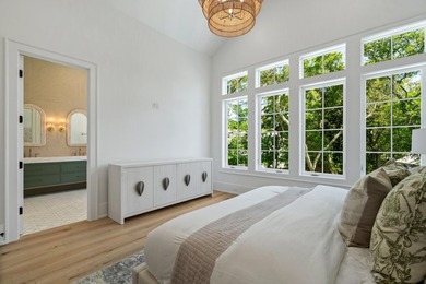 Fantastic opportunity to own this newly completed, custom beach - photo 32